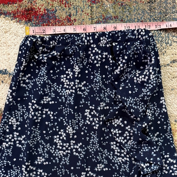 MICHAEL Michael Kors Floral Ruffle Midi Skirt - Picture 13 of 14